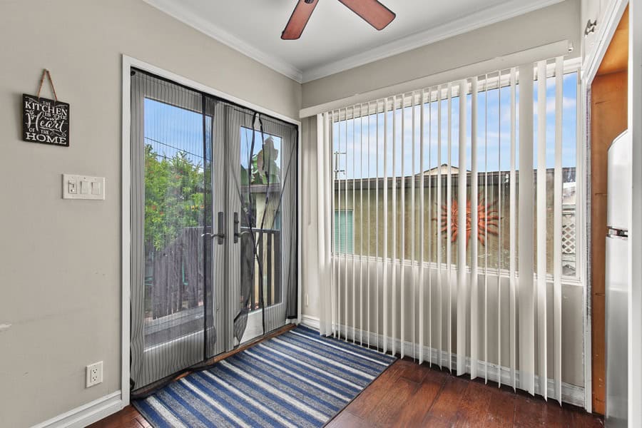 2632 Boundary St - Glass Door and Window to the Backyard