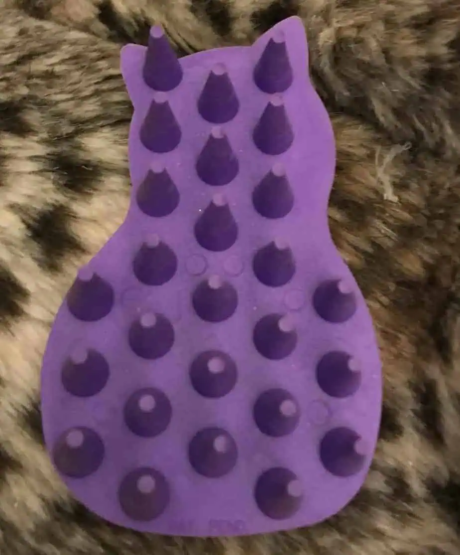 kong zoom groom tool