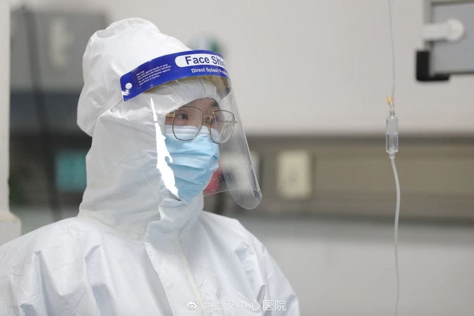 China ya trabaja en la vacuna del mortal coronavirus