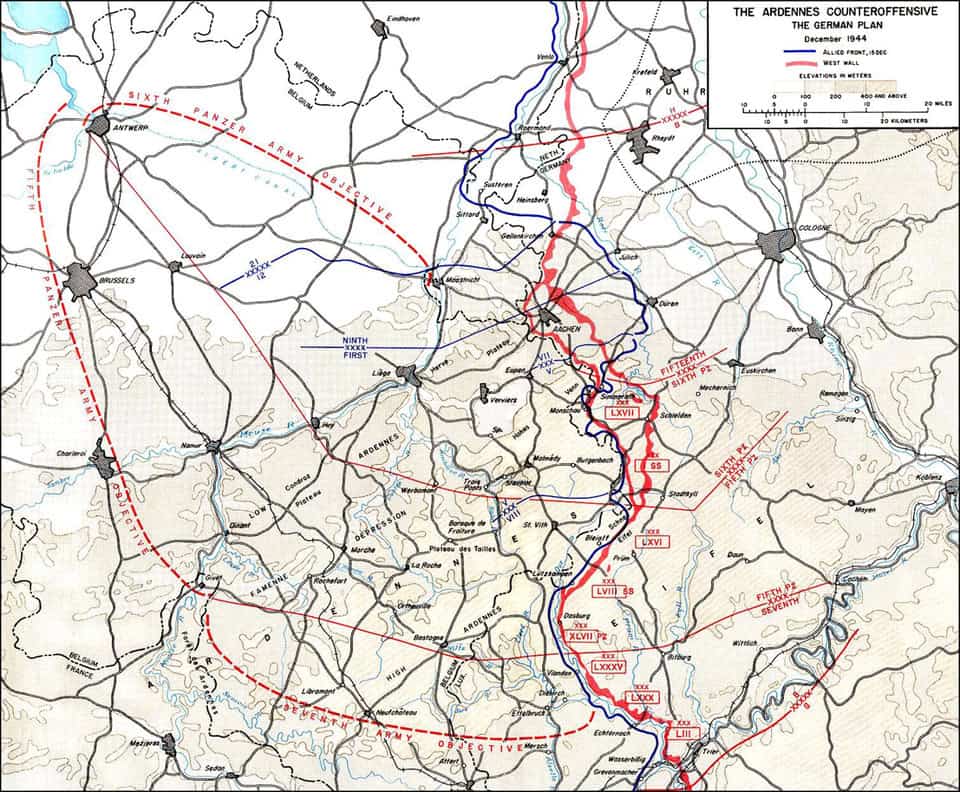 Kaart van het Duitse plan Wacht am Rhein, met troepenbewegingen tijdens het Ardennenoffensief in december 1944.