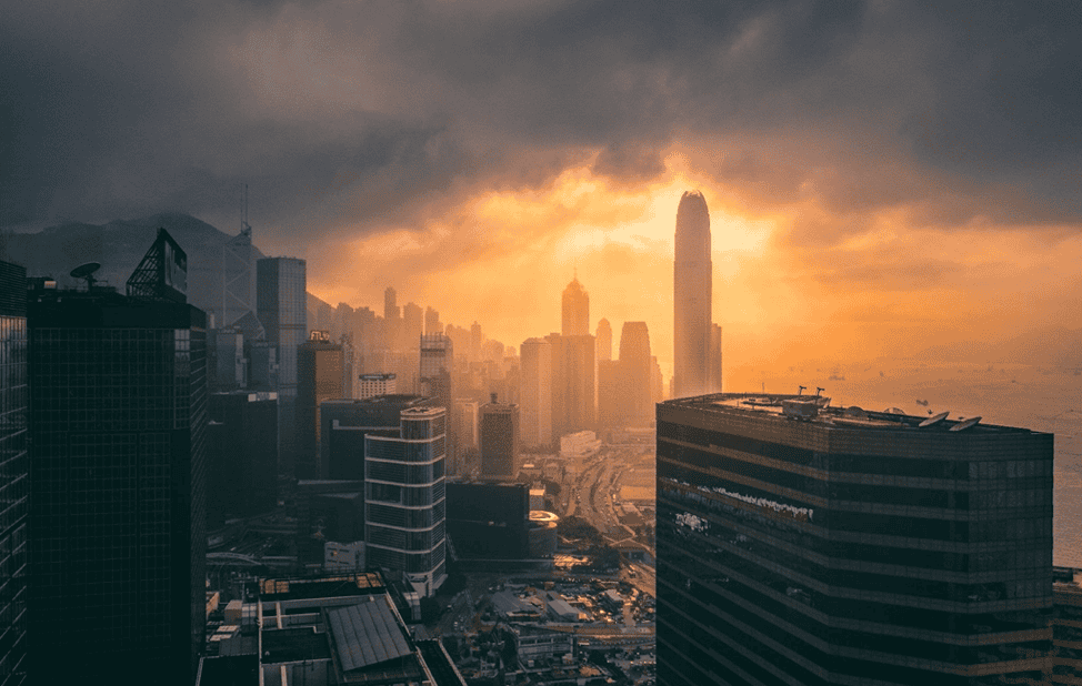 Hong Kong is another city using energy-saving lamp posts embedded with sensors. They are even already compatible with future-proof  5G connectivity.