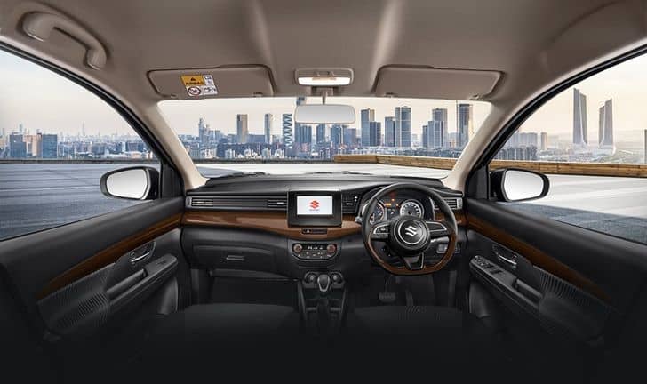 ภายใน Suzuki Ertiga มือสอง กว้างขวาง