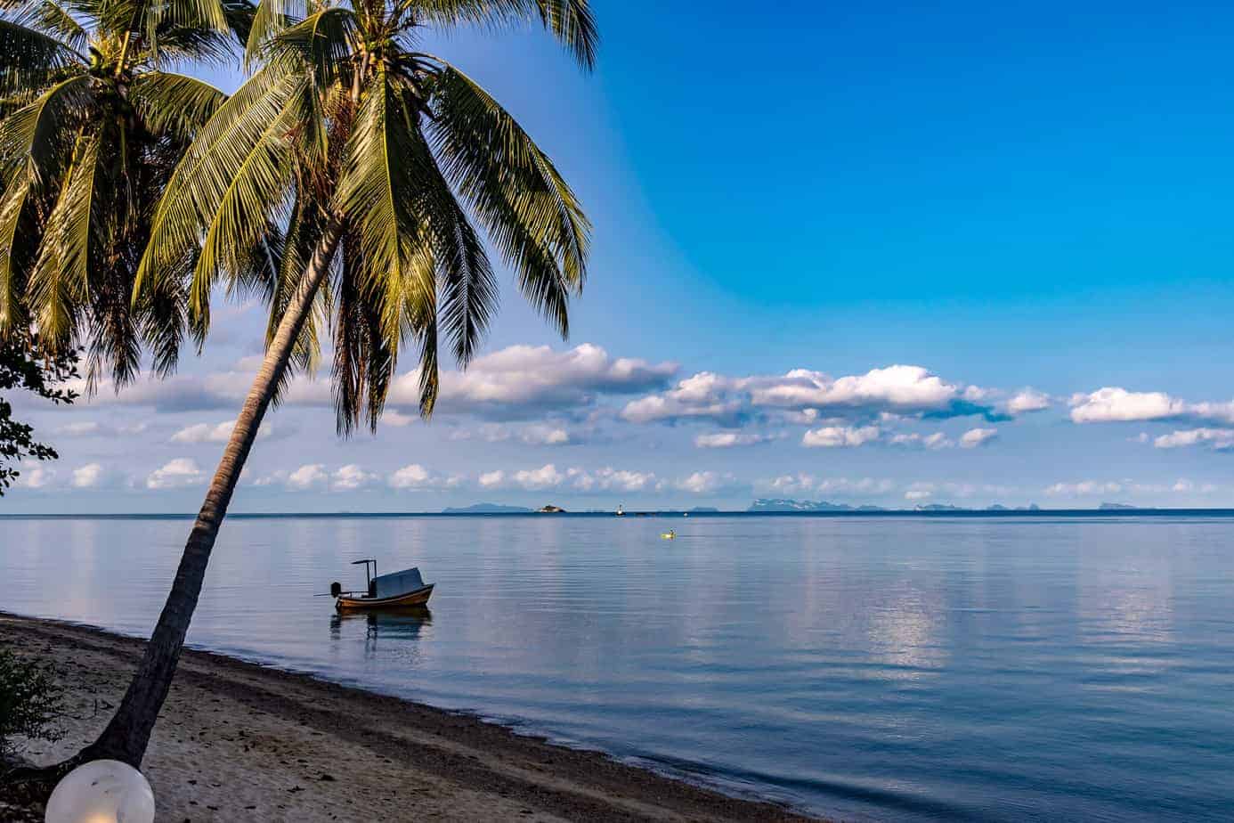 Ewiges Blau – Strand auf Koh Phangan Ewiges Blau – Strand auf Koh Phangan