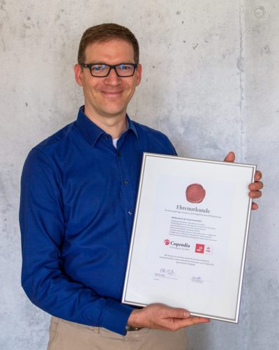 Ehrenurkunde für Copendia von der star Akademie Ehrenurkunde für Copendia von der star Akademie