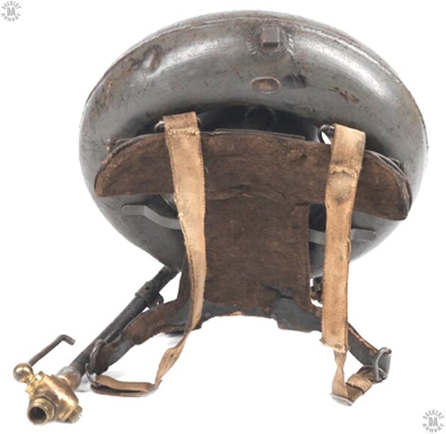 04-04 Wex M.17 Flamethrower - 04