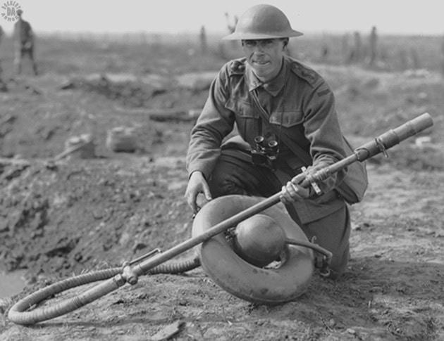 04-11 Wex M-17 Flamethrower - 11