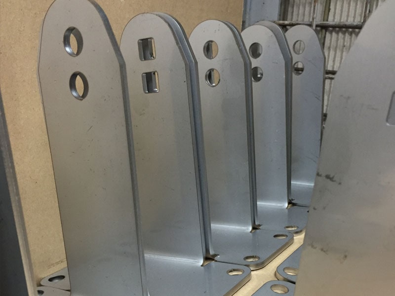 Edelstahlstrahlen - Gabel für Schwerlastrolle ungestrahlt