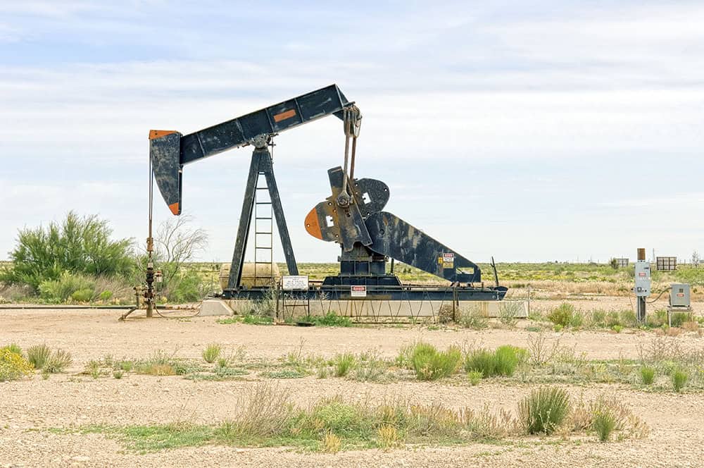 Oil and Gas Environmental Compliance Beyond Air: Waste, Water, Chemicals, and State Rules