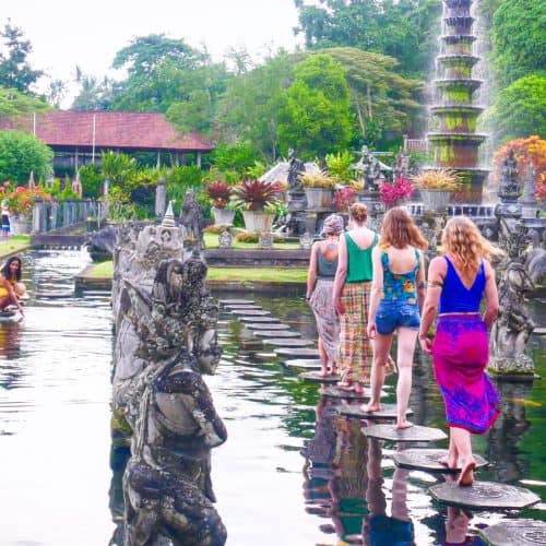 0B711CC8-E50A-4D1F-8C86-3EA03BE2A28D