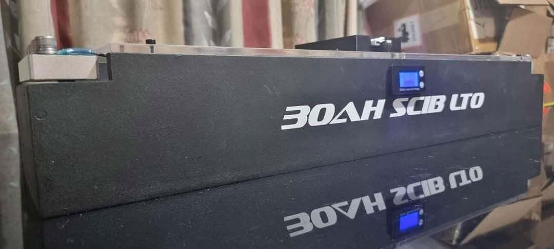 30Ah SCIB LTO battery with digital display