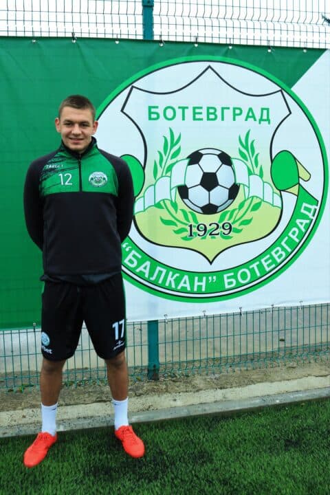 Александър Викторов Асенов