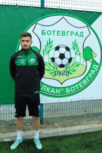 14 Виктор Николаев Гицов