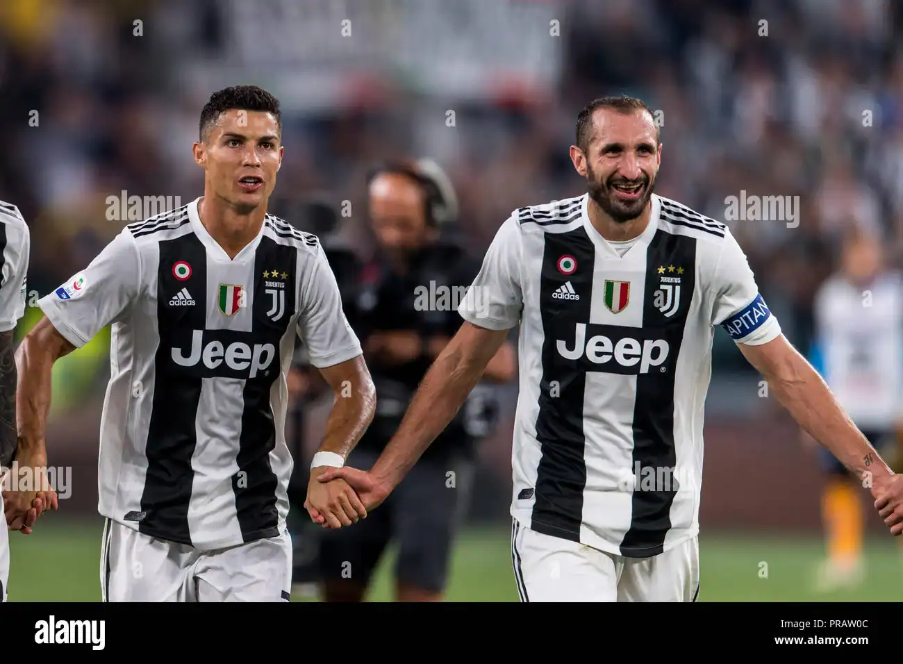 De Ligt Reflects on Juventus Stint: Chiellini’s Guidance and Ronaldo’s Influence