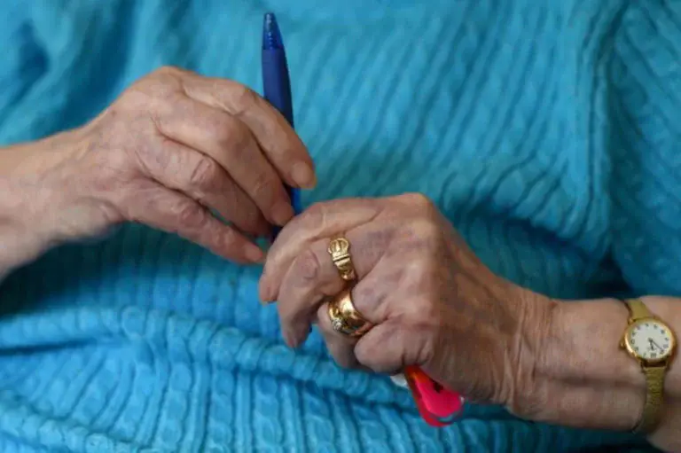 DWP Handing £458 a Month to State Pensioners with 1 Condition – But Thousands Miss Out