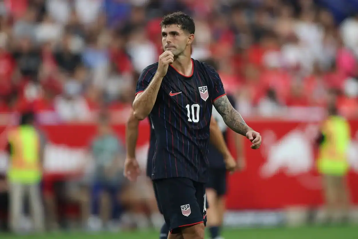 Milan Rebuffs NYCFC’s Pulisic Pursuit: Star’s Future Remains in Rossoneri’s Hands