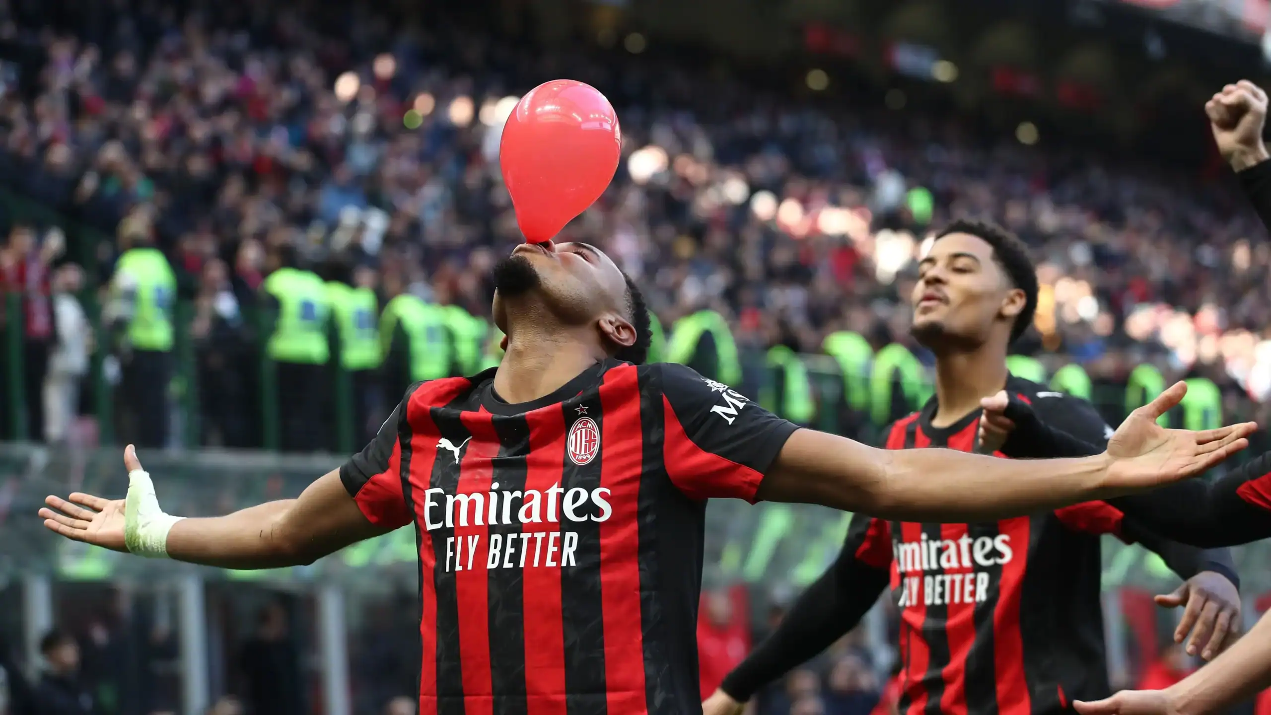 AC Milan Braces for Pivotal Week: Amorim Arrives, Gila Talks Intensify