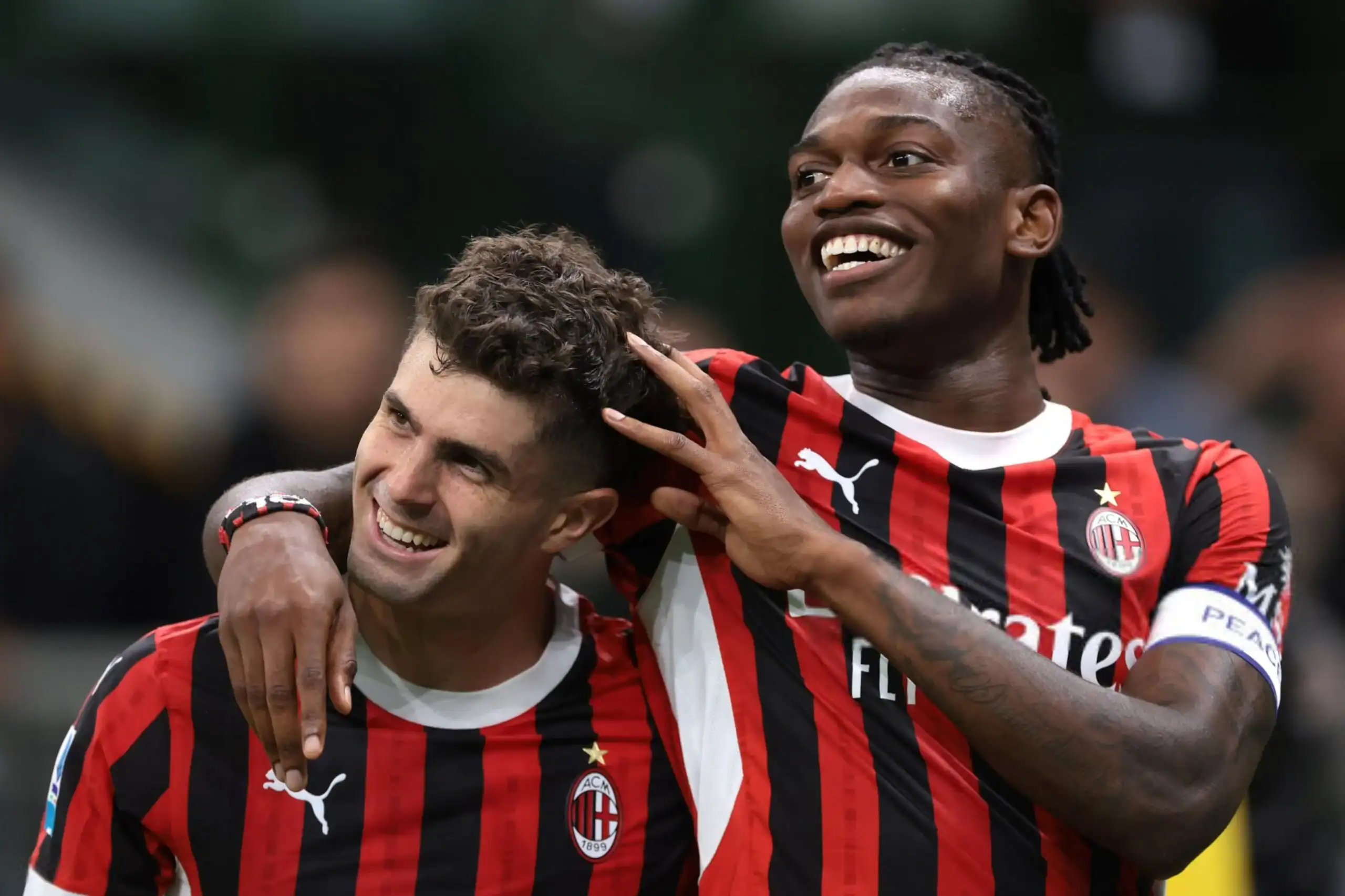 AC Milan Initiates Rafael Leao Sale Process: First Contacts with Entourage Made