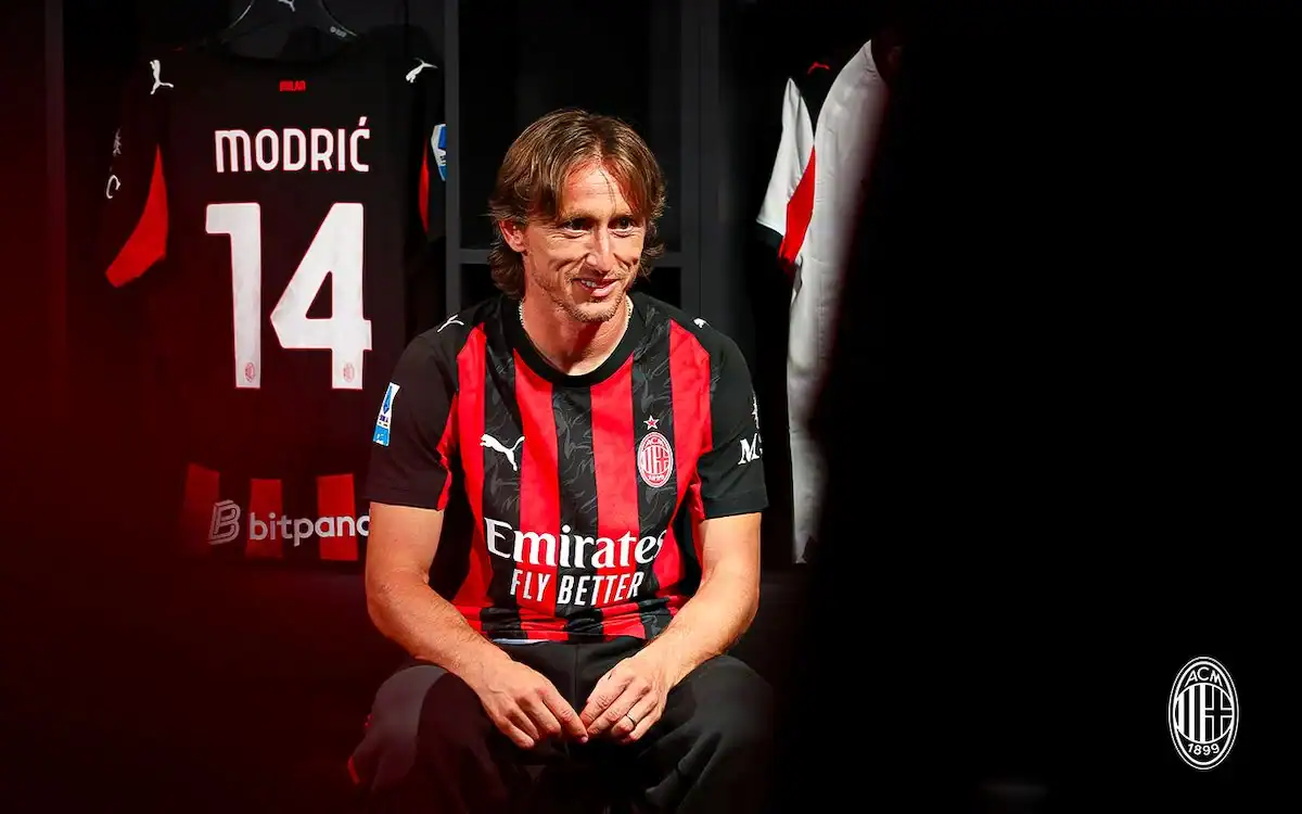 AC Milan’s €250 Million War Chest: What It Means for the 2026 Summer Mercato
