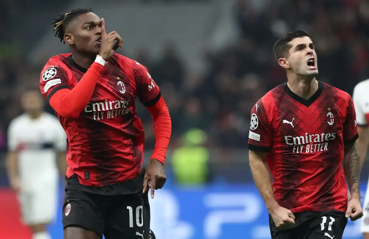 AC Milan’s Leao Rift Deepens Despite ‘Missed You’ Greeting in Perth