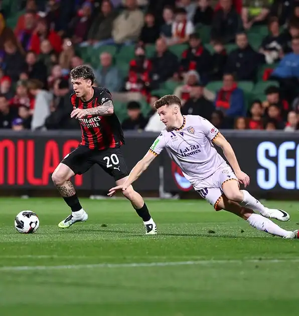 Camarda Brace Rescues Milan in Pre-Season Thriller Against Celtic