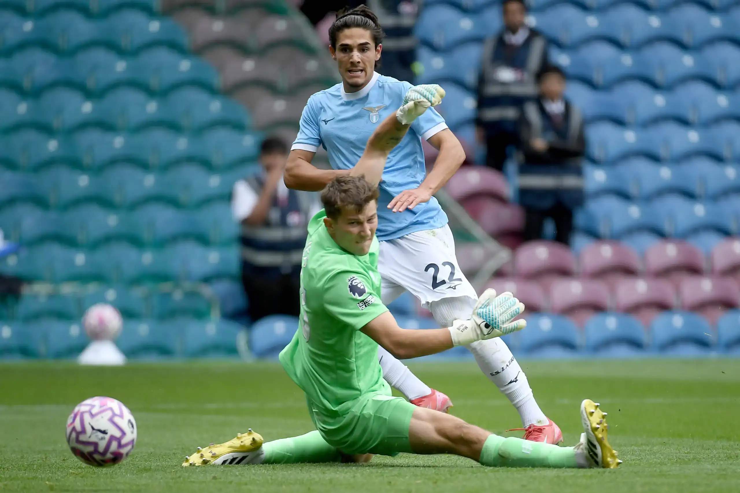 Celtic Surges Ahead in Pursuit of Lazio’s Matteo Cancellieri as West Ham Hesitates
