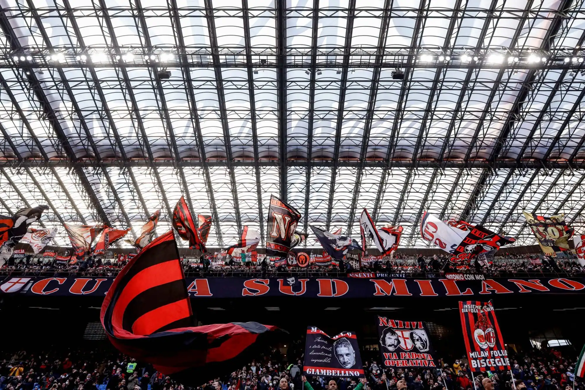 Curva Sud Declaration: ‘Milan Is Us’ – Fan Group Pledges Support for Club, Not Management