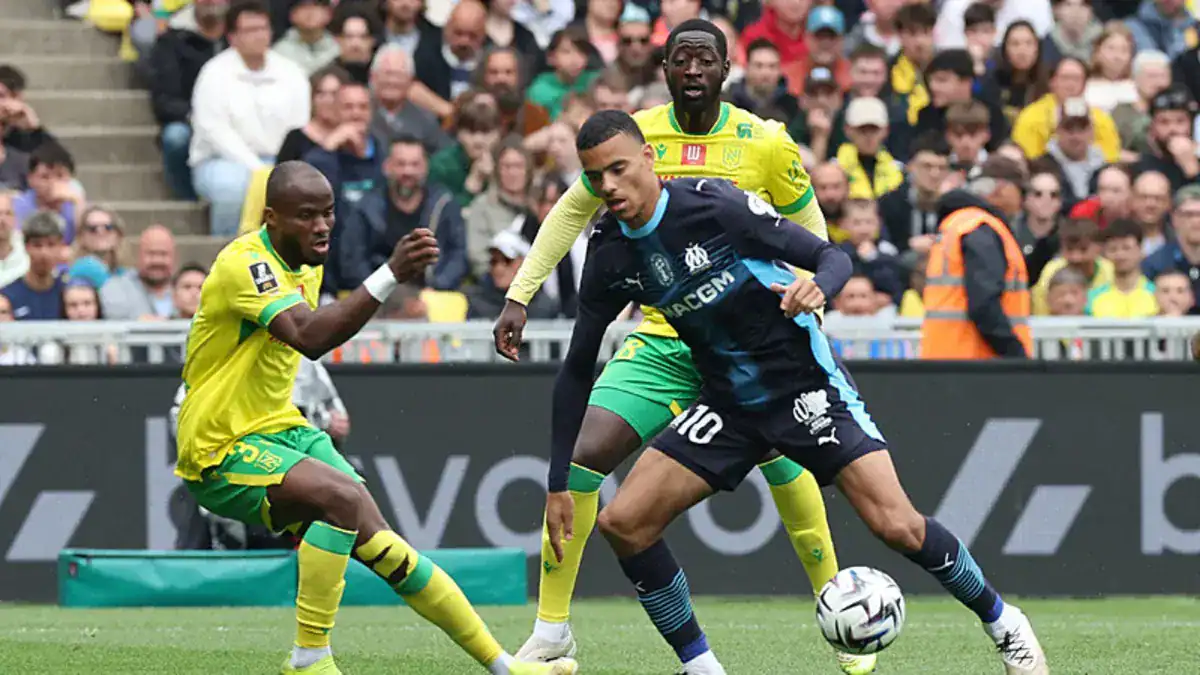 Fenerbahce Overtakes Roma in Race for Mason Greenwood: Turkish Giants Close In on €50m Deal