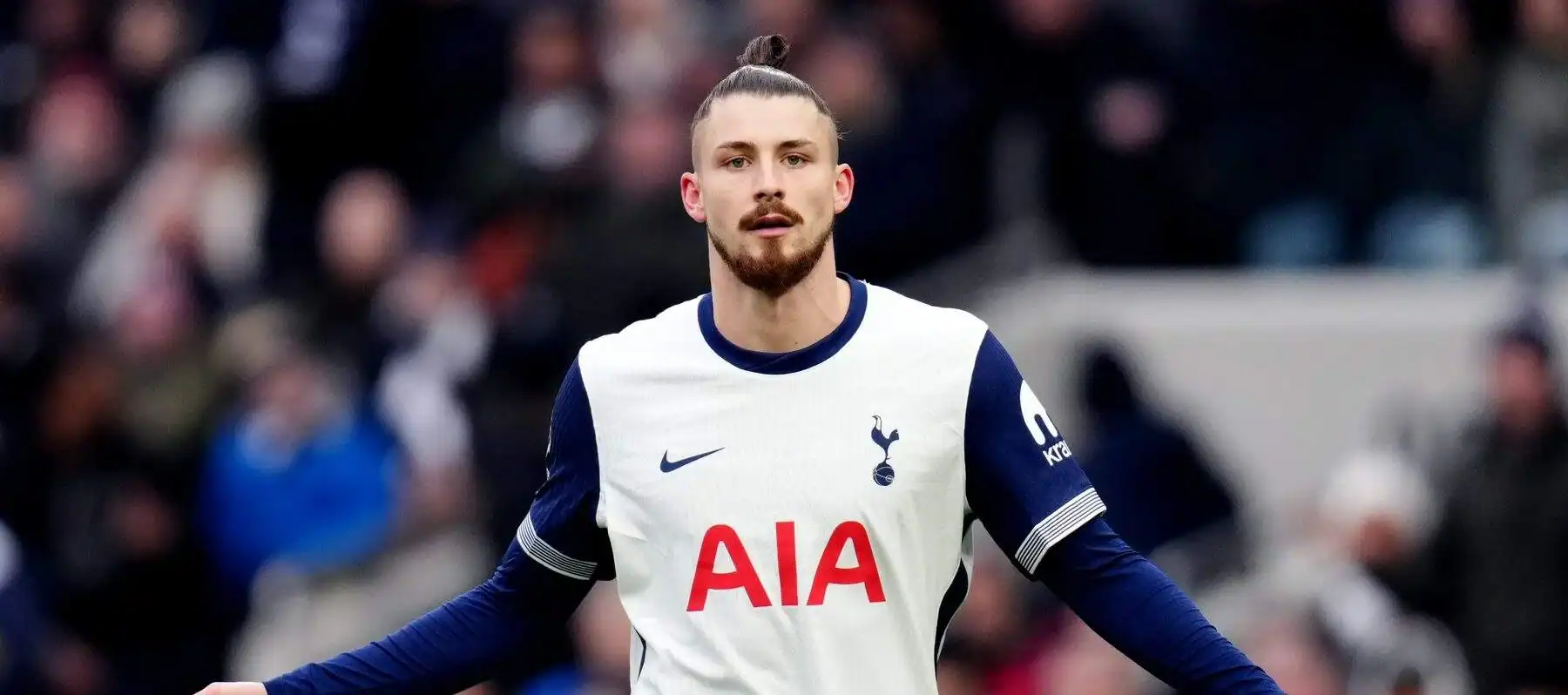 Fiorentina Secure Surprise Return of Radu Dragusin from Tottenham
