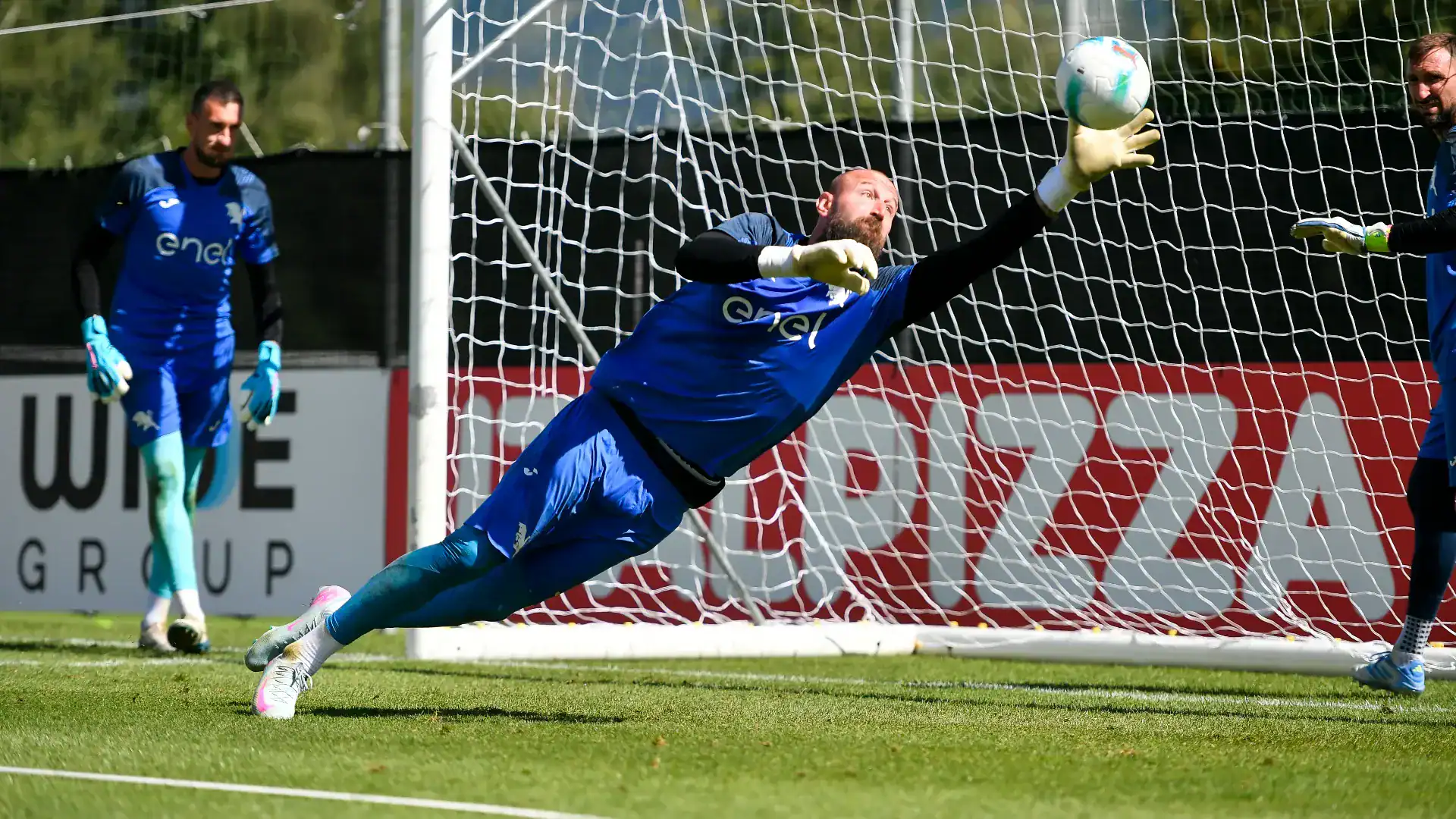 Hull City Set Sights on Napoli Goalkeeper Vanja Milinkovic-Savic in €15m Deal