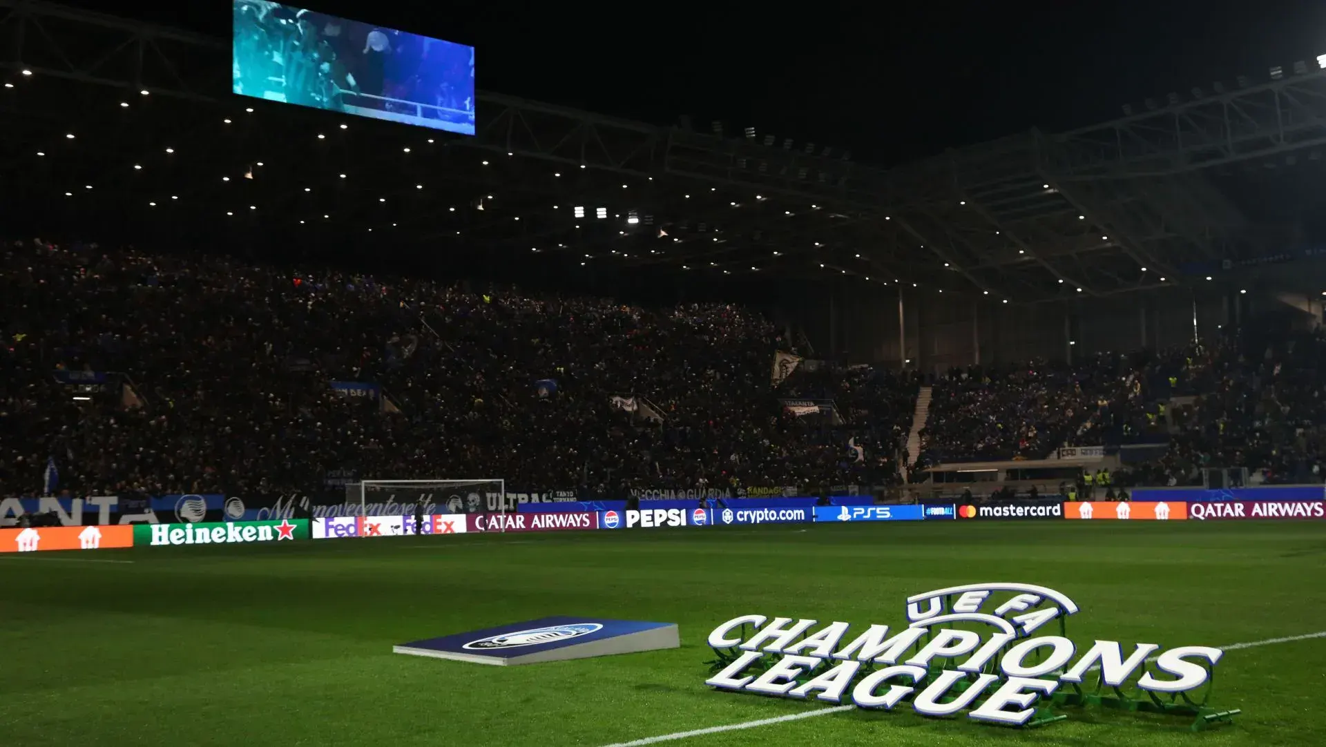 Inter Face Premier League Giants in Race for Tottenham’s Spence
