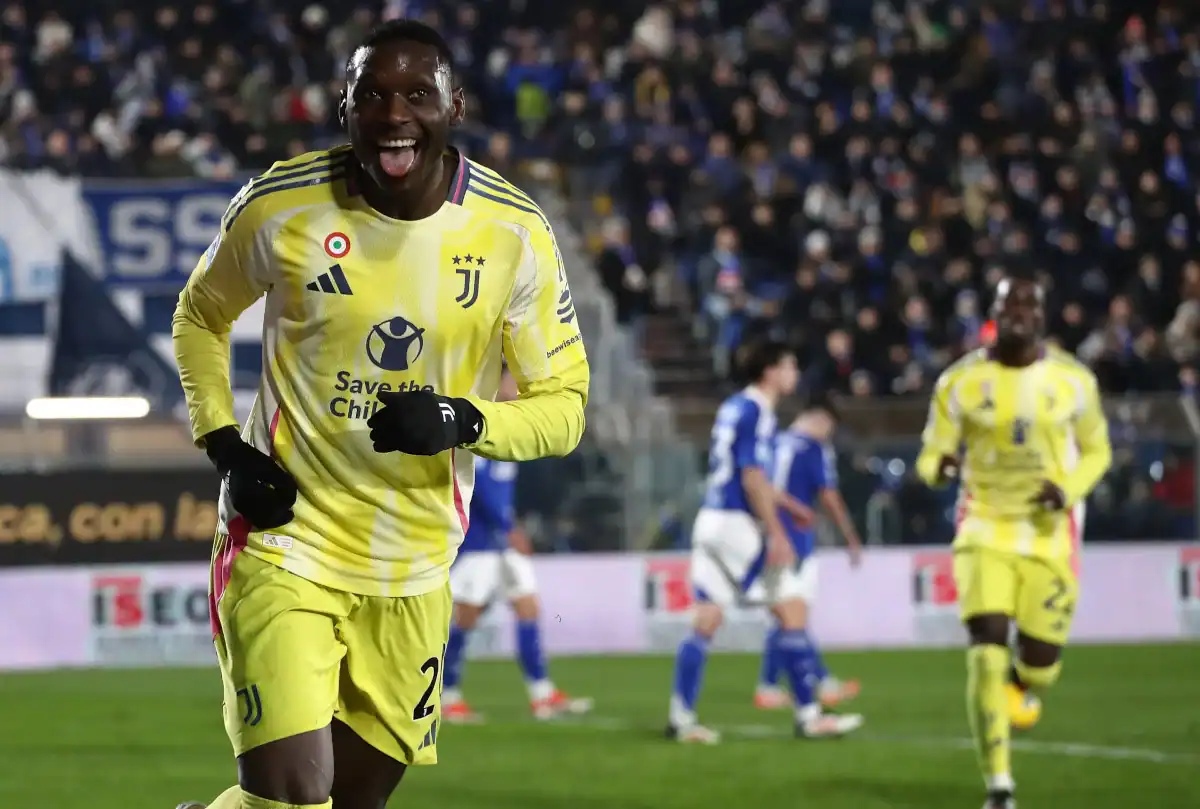 Juventus Face Stalemate Over Kolo Muani as Mateta Emerges as Alternative