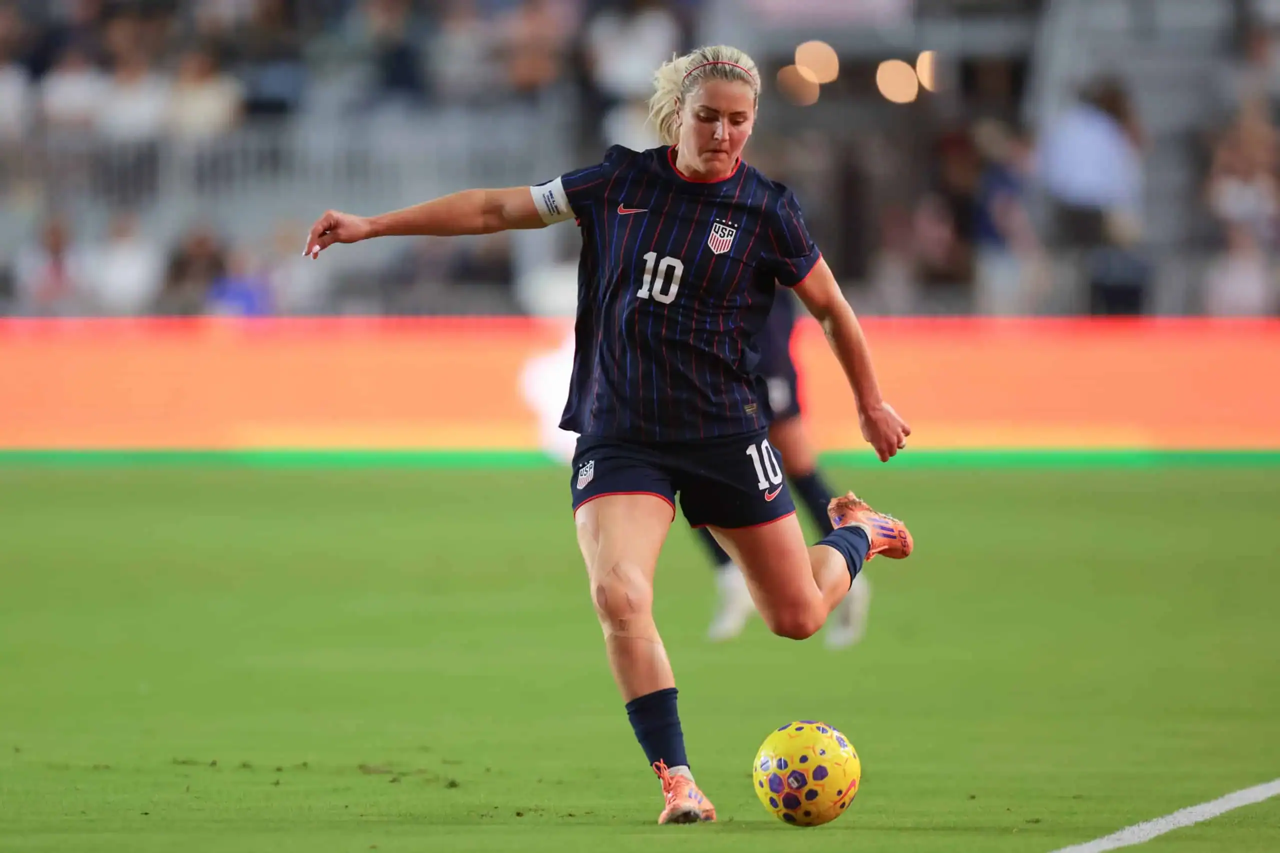 Lindsey Heaps Shines in Denver Debut as Summit Rally Past Portland Thorns 2-1