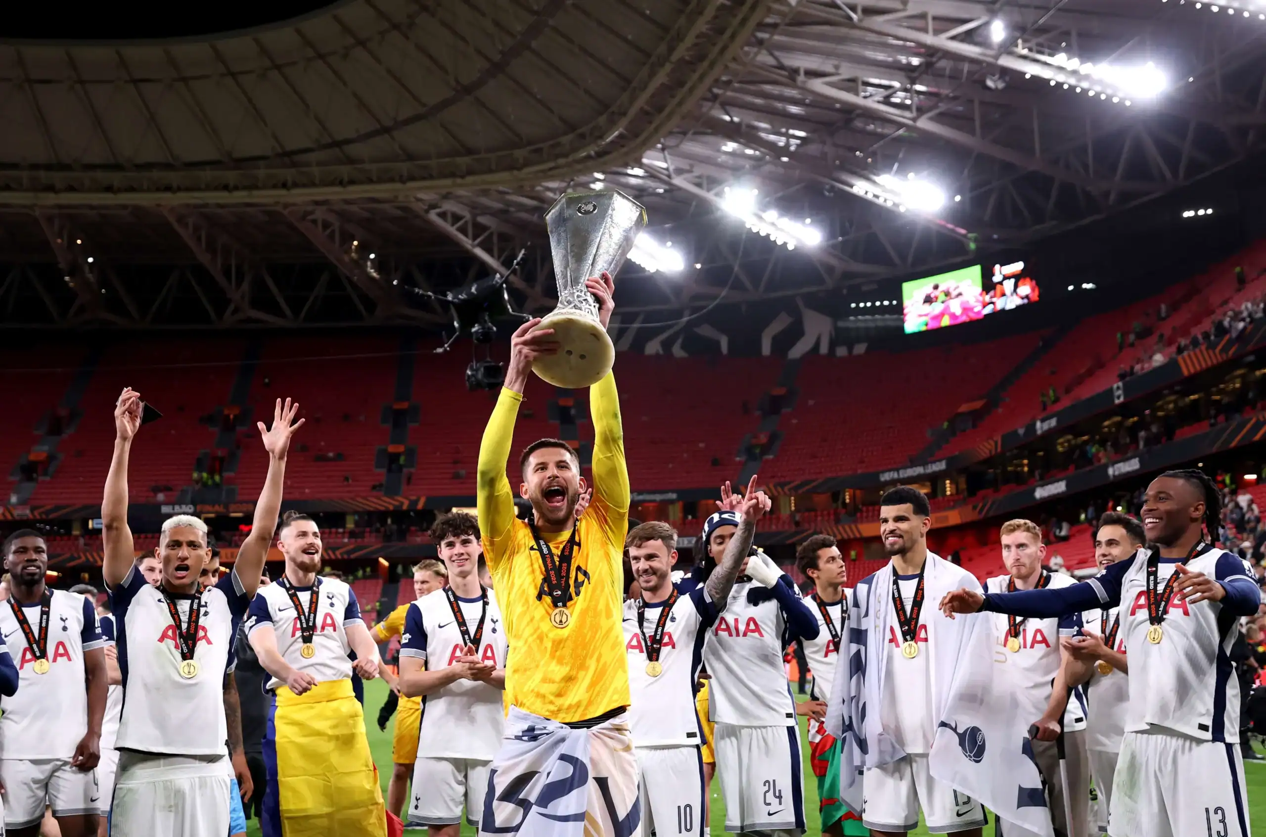 Maldini Breaks Silence on Italy Coach Search; Tottenham Stars Romero and Vicario Linked with Serie A Return