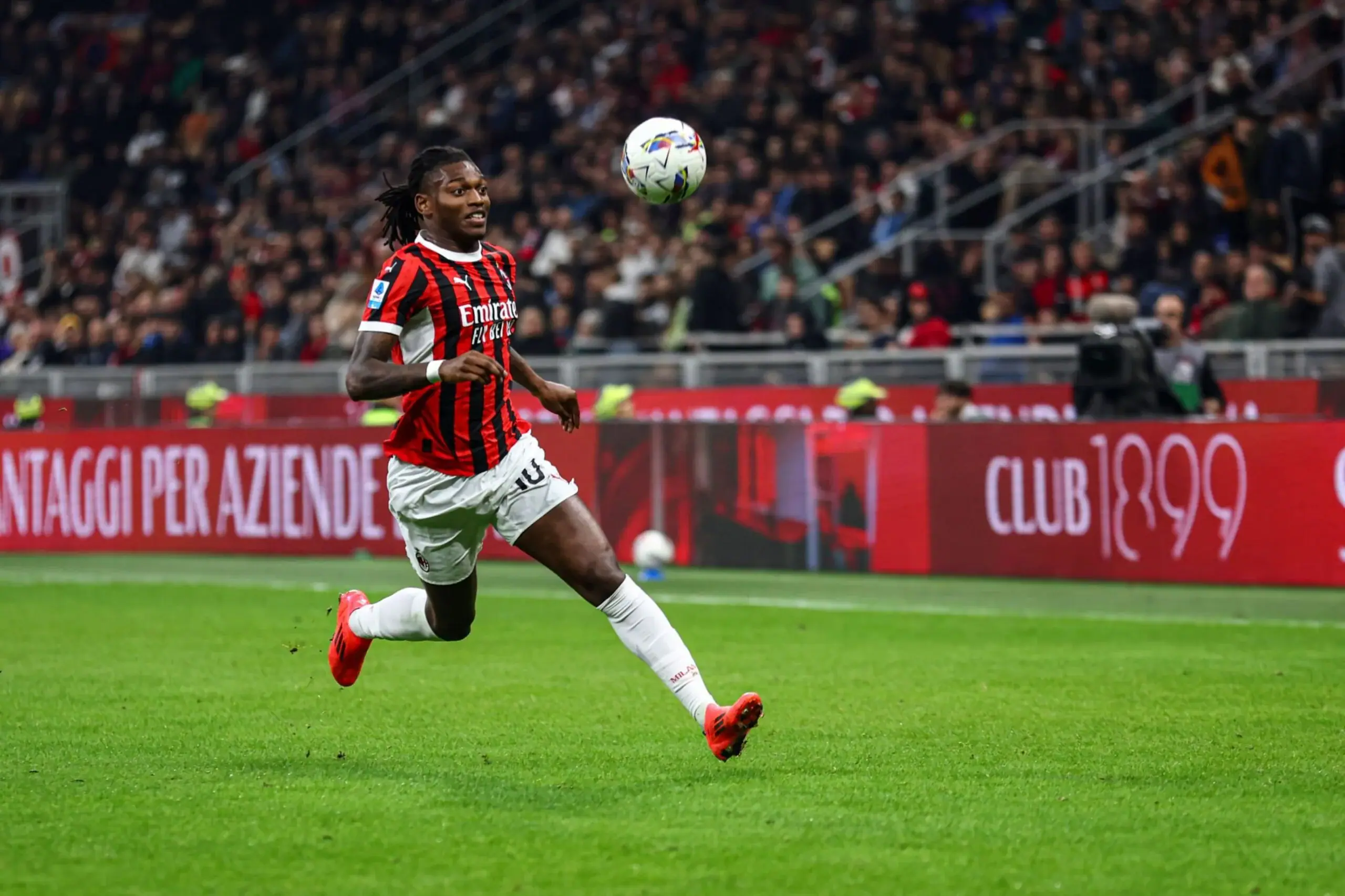 Milan’s Bold Transfer Ambition: Tuttosport Leao out Foden in Milan Keep Zaniolo on Hold to Pursue No 1 Attacking Target