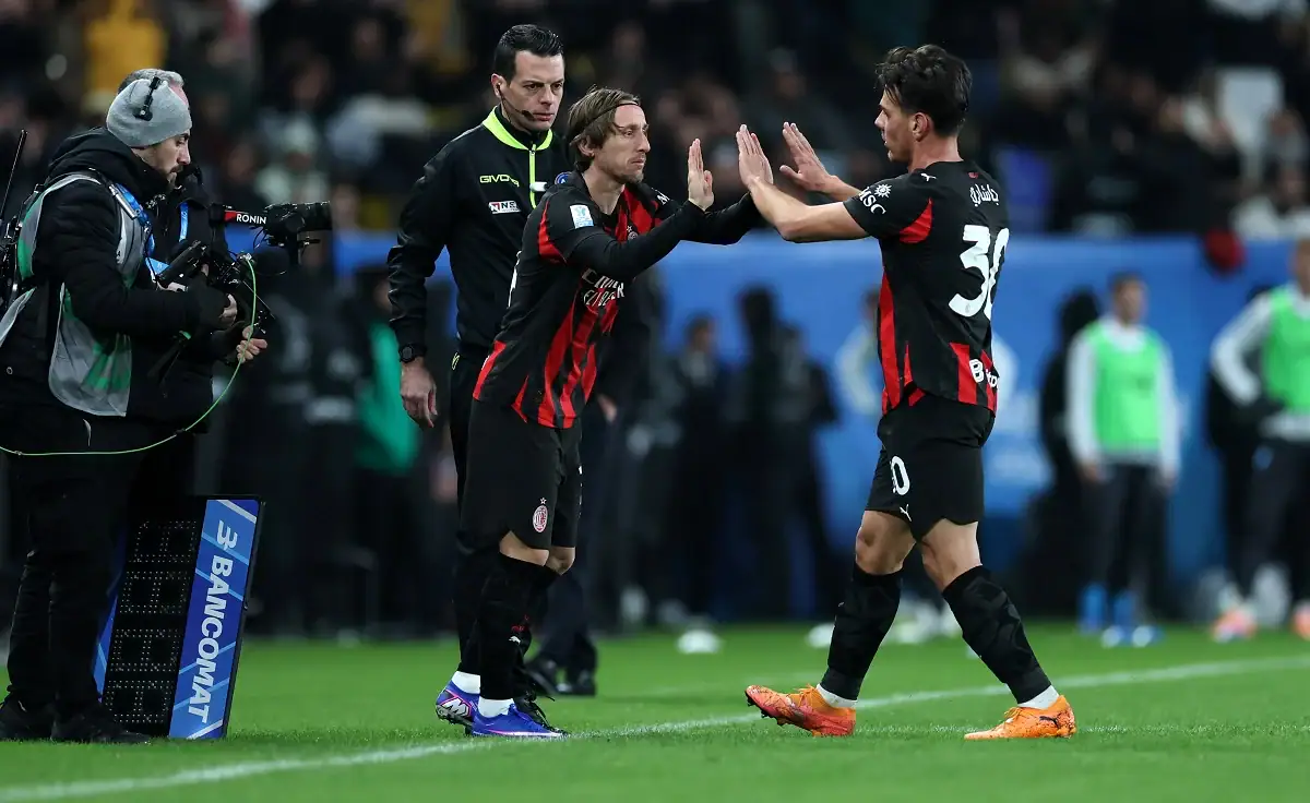 Modric’s Potential Stay at Milan Shakes Up Midfielder Jashari and Ricci’s Future
