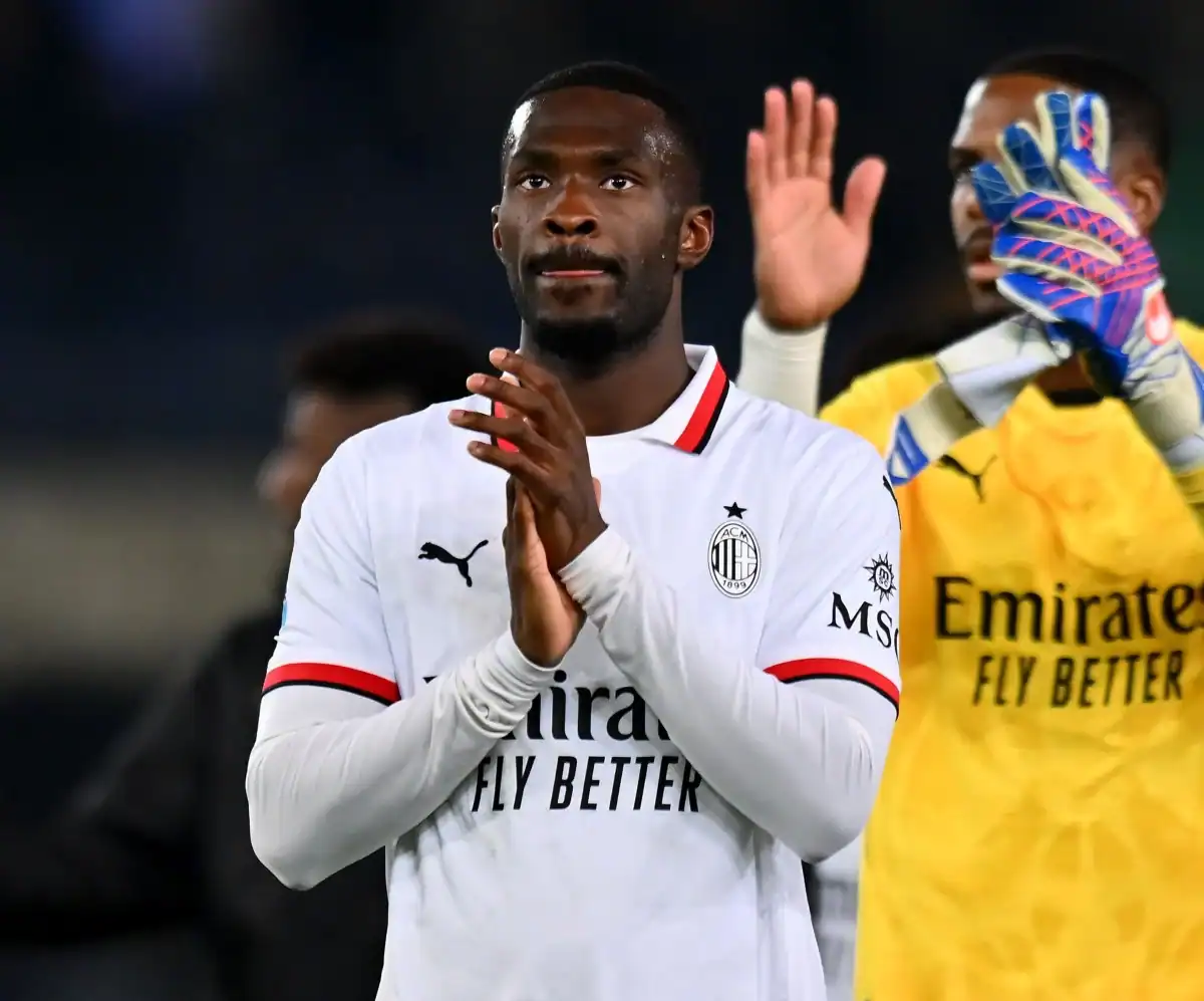 Newcastle United Frontrunners for Fikayo Tomori as Milan Open to Sale