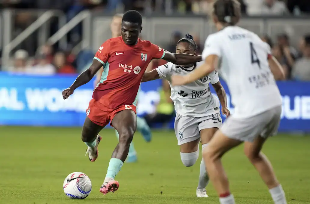 NWSL Week 13: Records Tumble as Chawinga, Kurtz and Niehues Make History