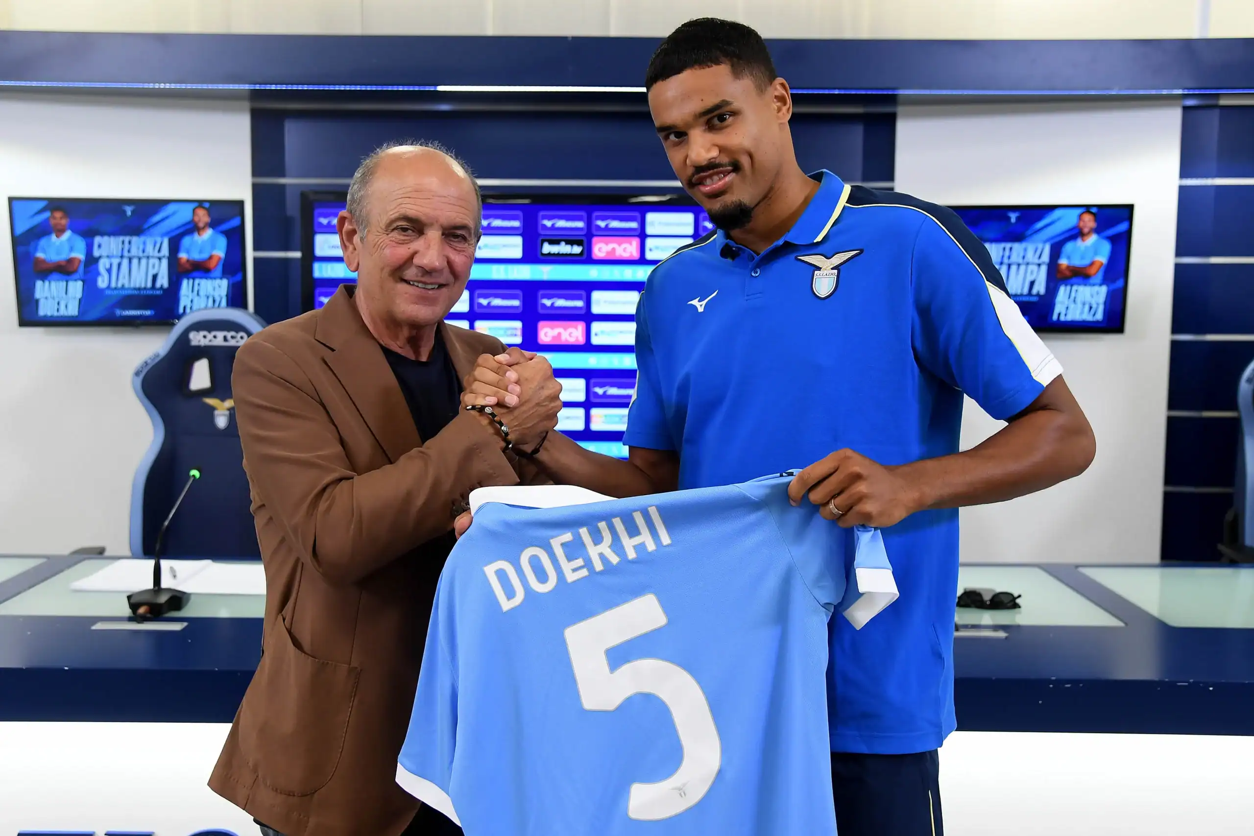 Perfect Fit Doekhi Expects to Thrive at Lazio Reveals Advice From Juventus Legend