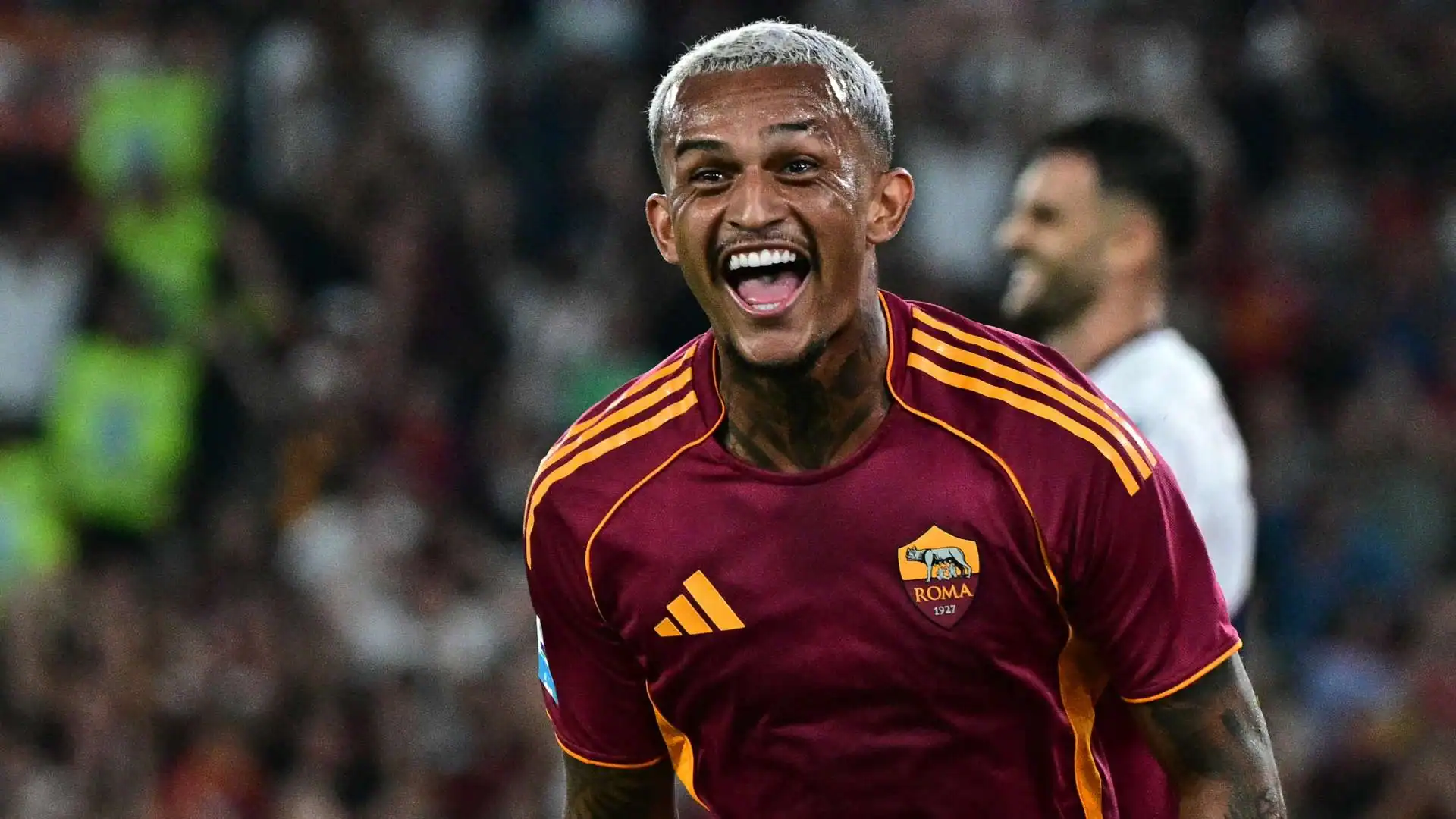 Roma’s Three-Goal Lead Vanishes After Wesley’s Red Card: Cannes 3-3 Draw