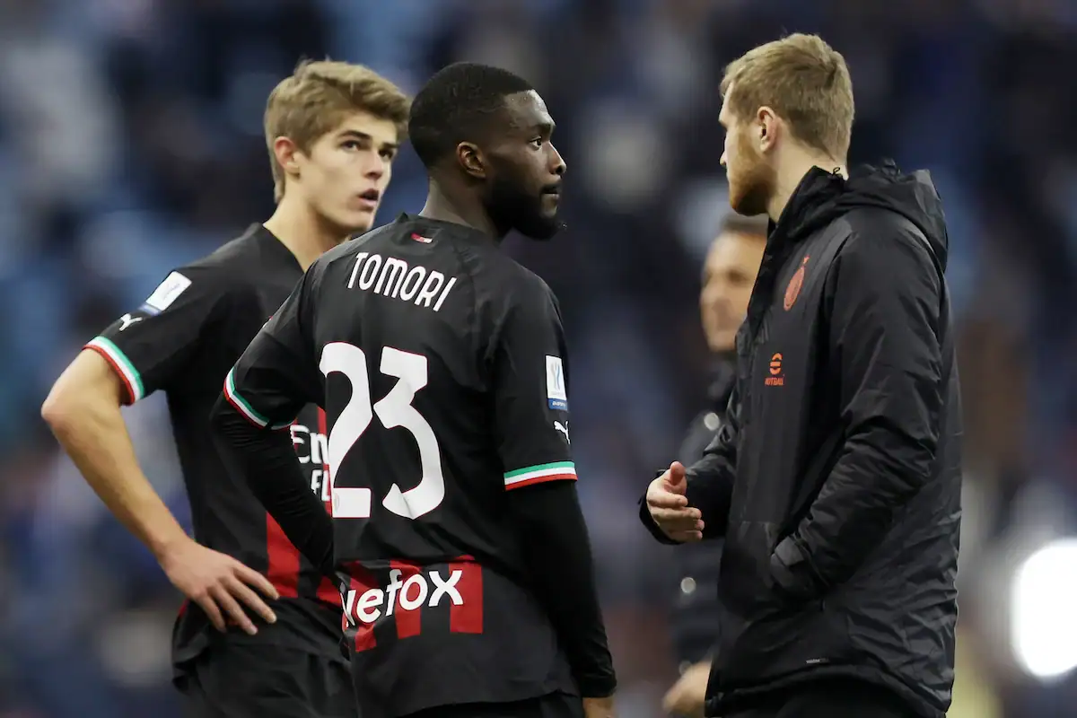 Tomori’s Crossroads: Milan Faces Crucial Decision on Defender’s Future