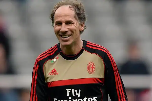 AC Milan Pays Heartfelt Tribute to Franco Baresi: A Spine-Tingling Moment as Fans Sing ‘You’ll Never Walk Alone’