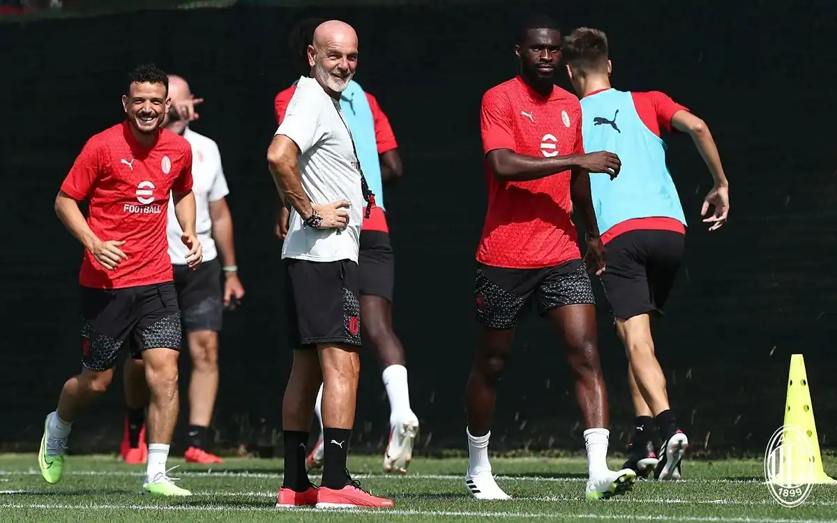 AC Milan’s Final Pre-Season Test: Three Players to Watch Against Manchester United