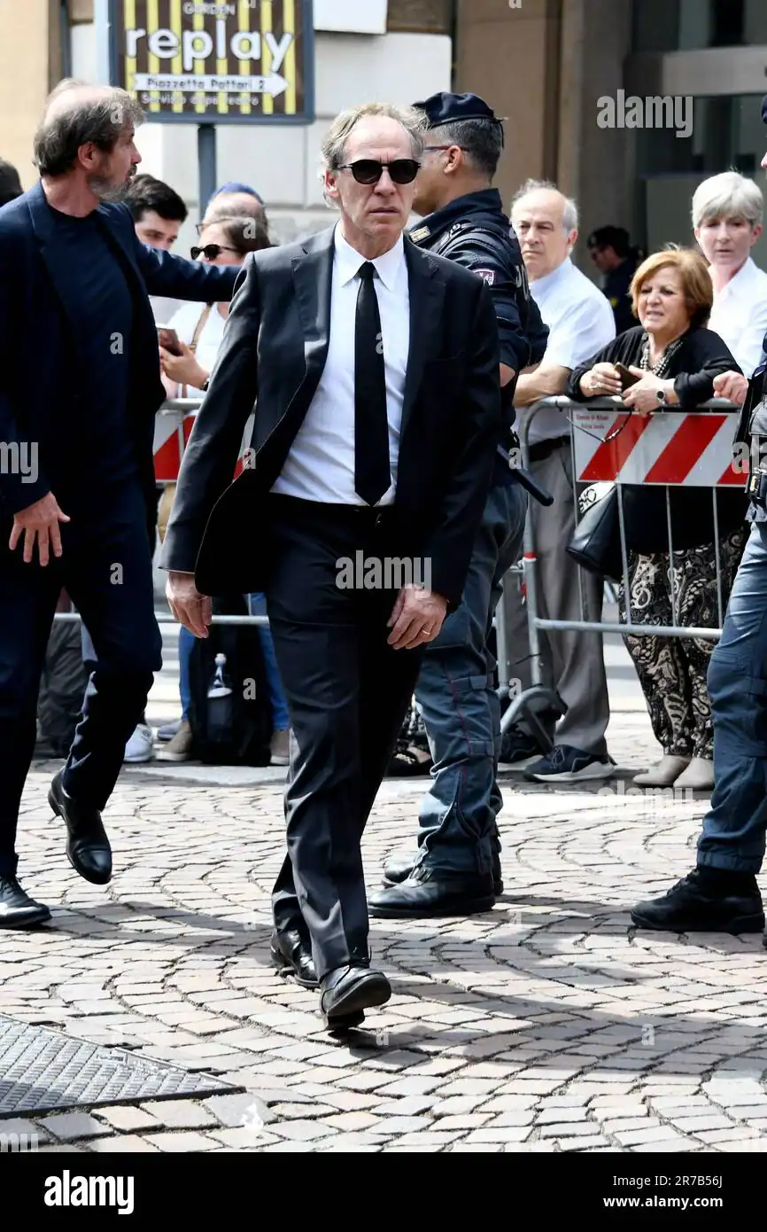 Baresi Funeral Sees Milan Fans Pay Tribute But Also Jeer Patron Cardinale: A Farewell to a Legend