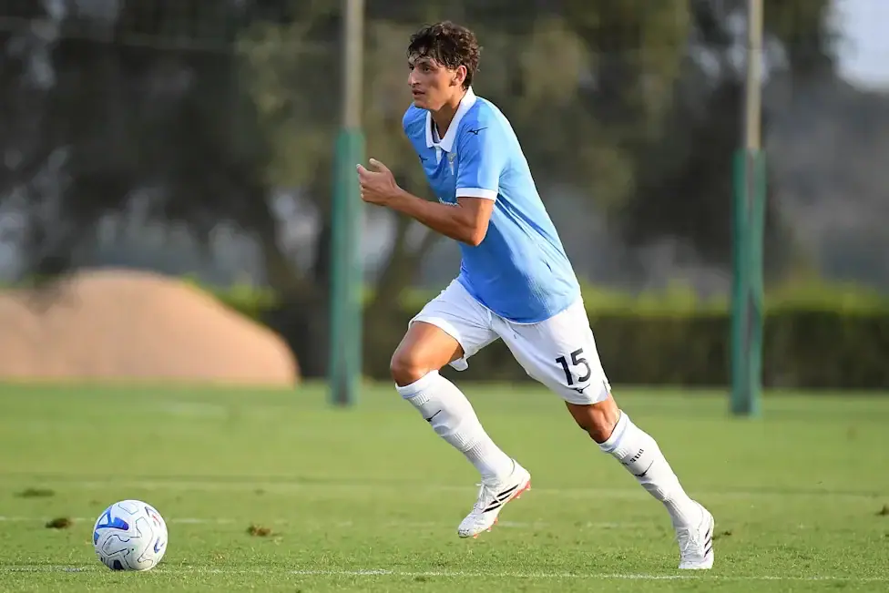 Cagliari Set Sights on Lazio Full-Back as They Look to Replace Chelsea s Palestra