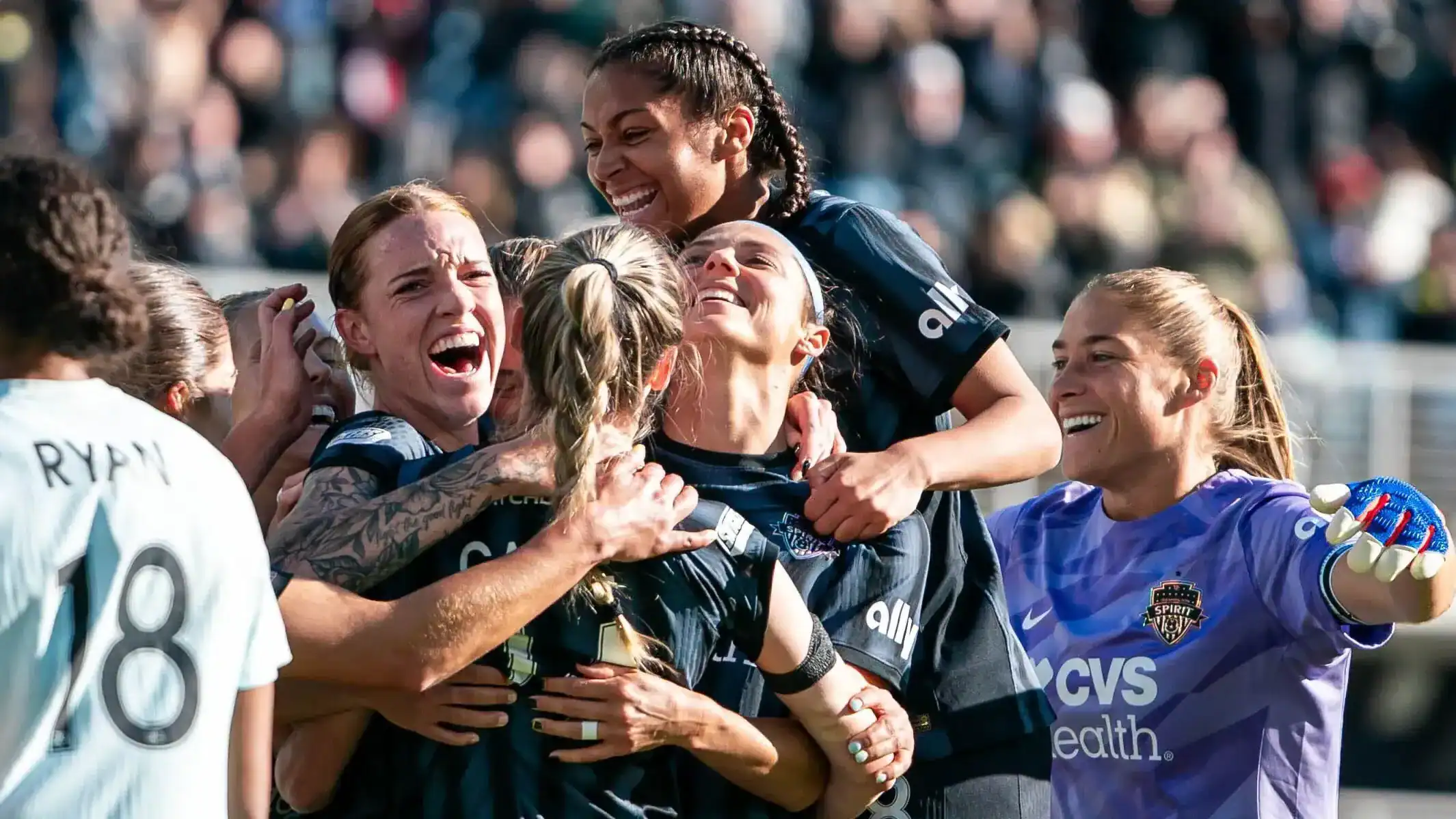Courage Triumphs in Thrilling 4-3 Victory Over Washington Spirit
