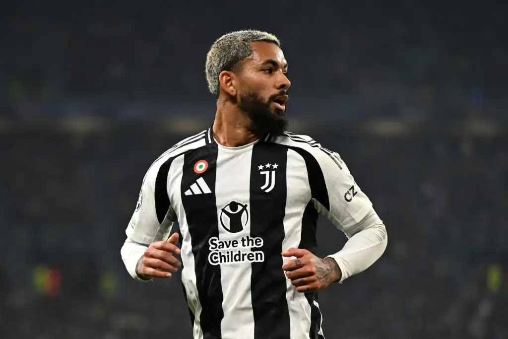 Everton’s Interest in Douglas Luiz Fades as Juventus Remains Top Priority