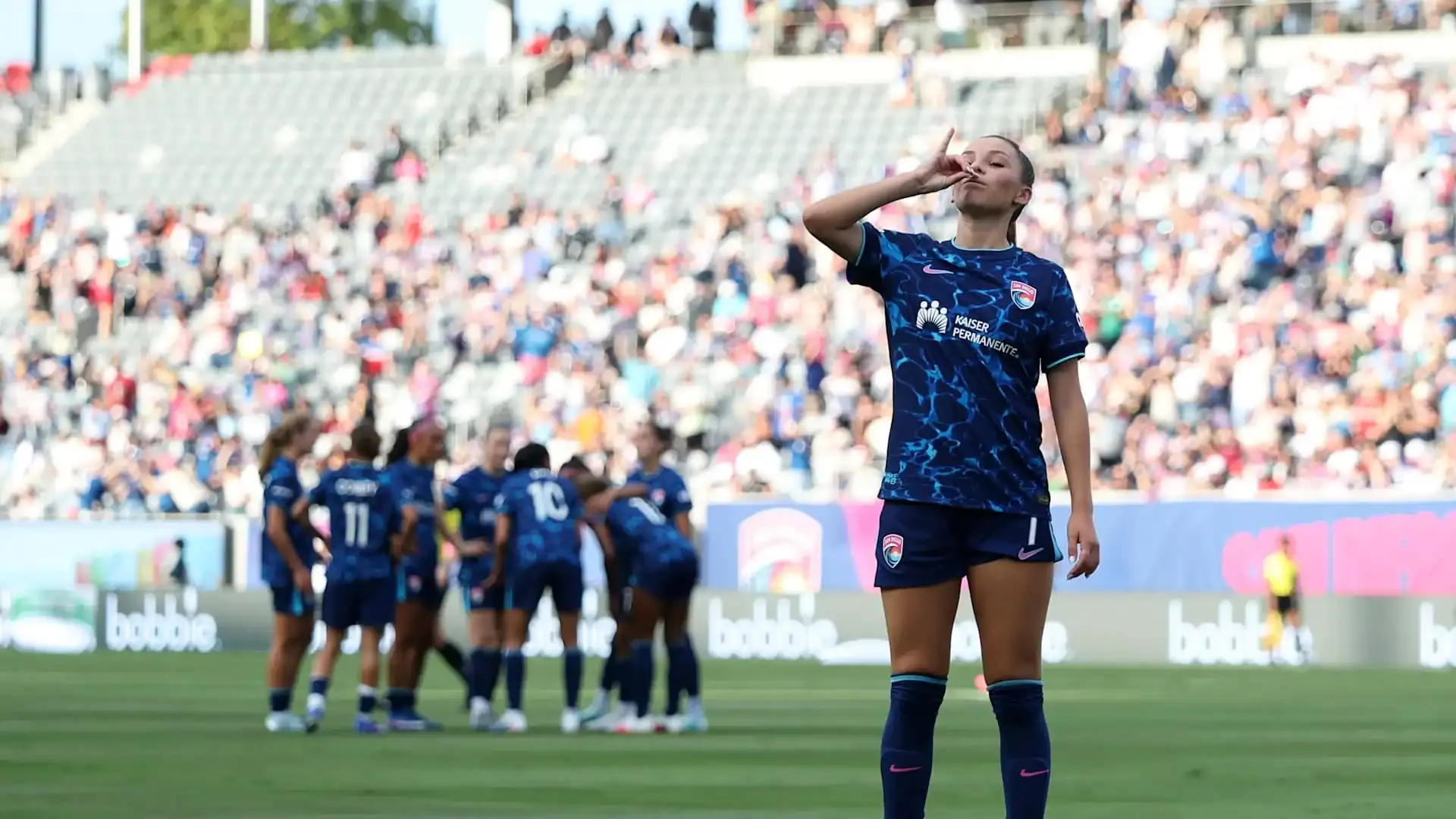 Fishlock’s 50th NWSL Goal is a Late Game-Winner for Reign in Thrilling 3-2 Victory