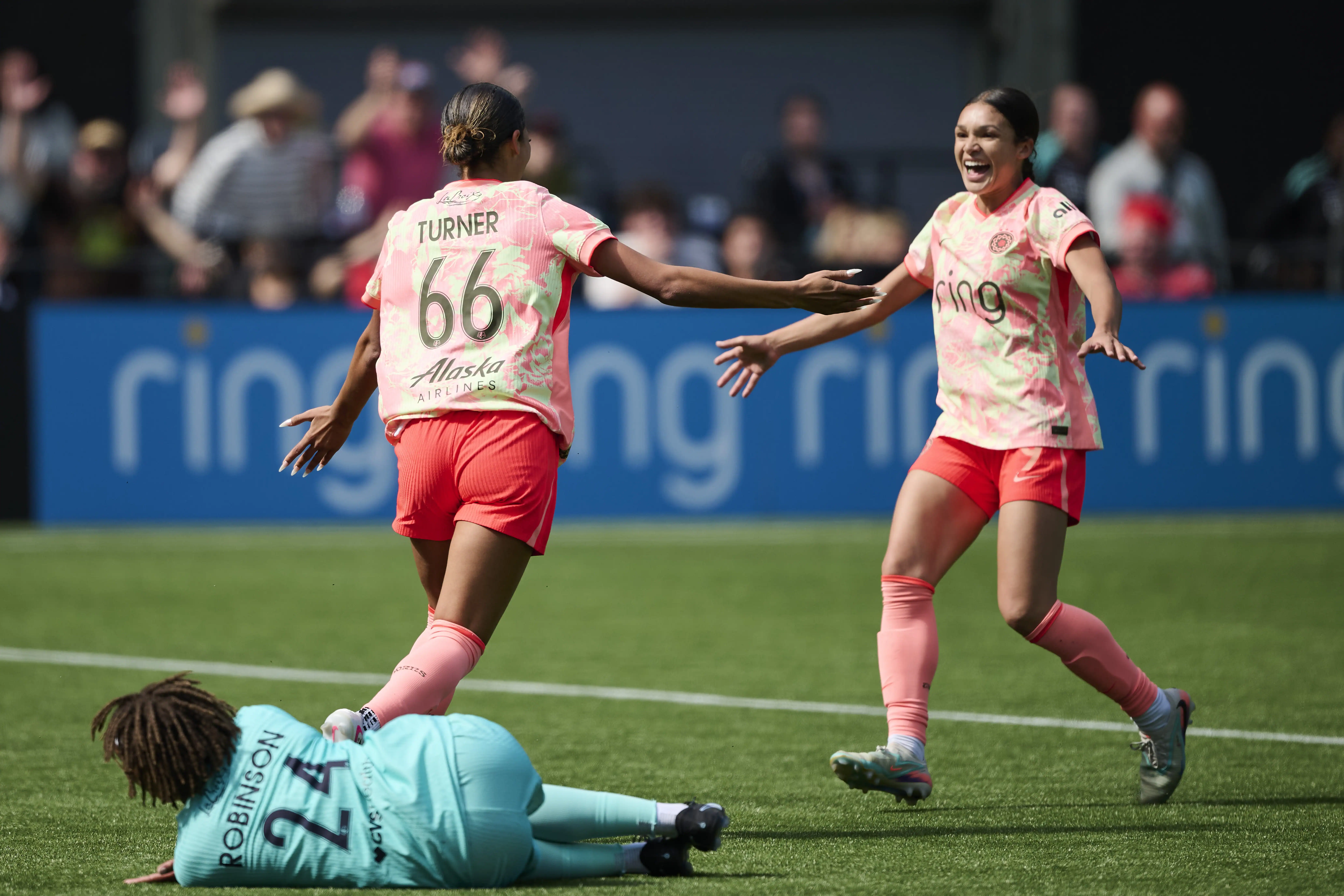 Lauletta’s XI Gotham Open Up Shield Lead and a Super Bowl Week Opener: A New Era in Women’s Soccer