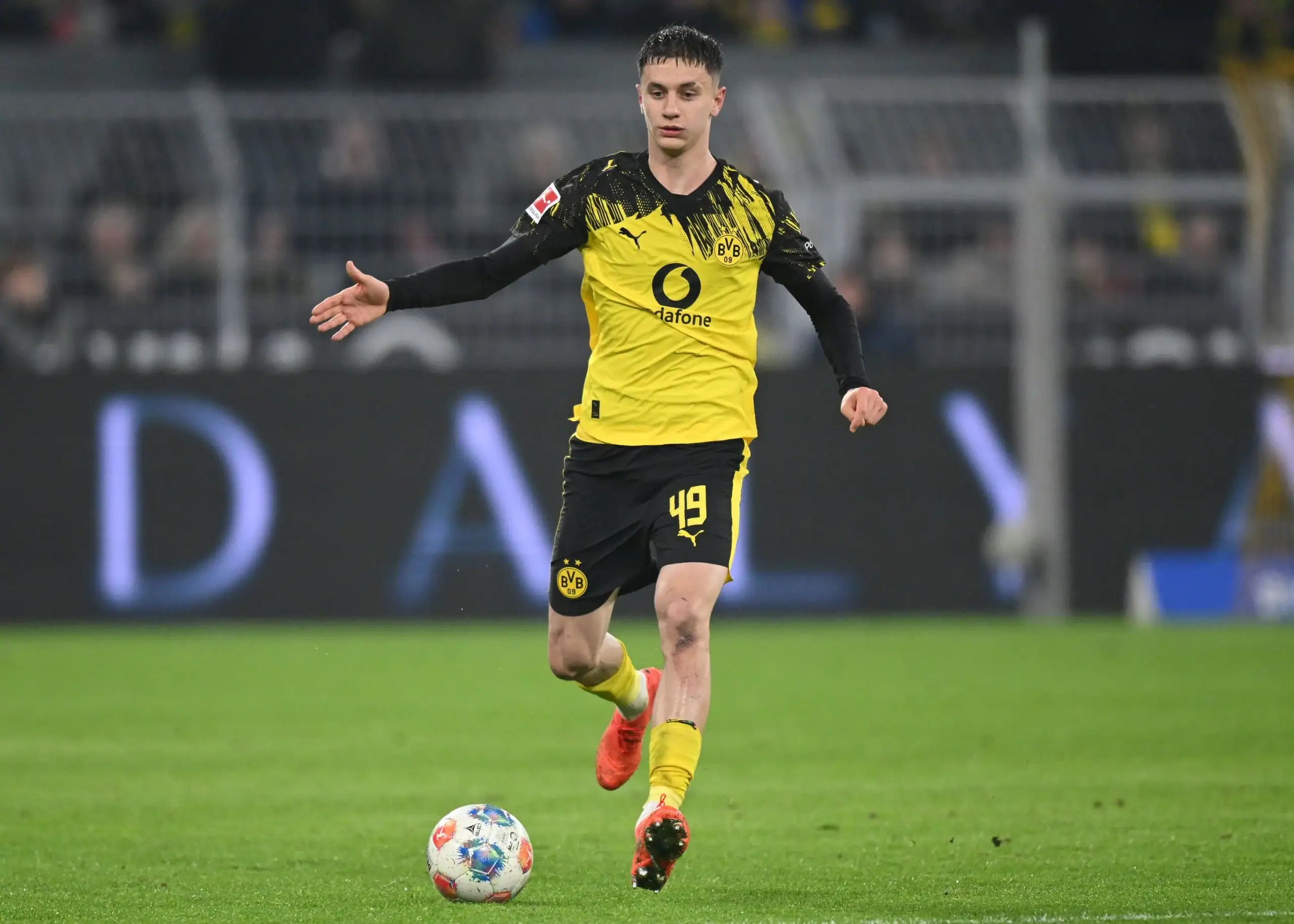 Milan Target Luca Reggiani: Dortmund Teen Offered as Late Window Solution
