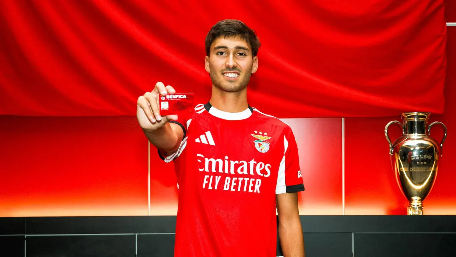 Official Sassuolo secure Obrador from Benfica loan out Alvarez in a Surprise Transfer Deal